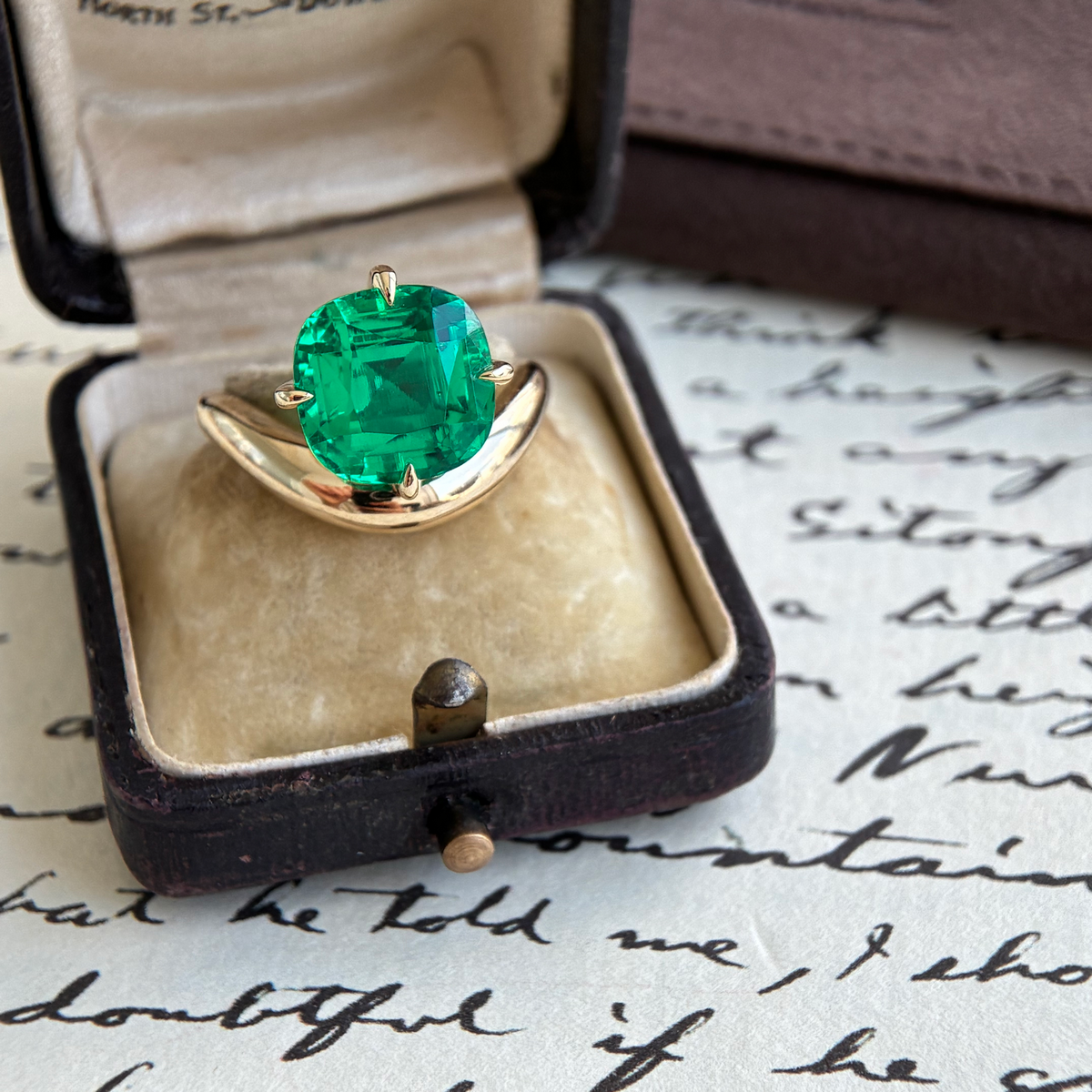 Elda-Cushion Lab Grown Emerald Sculptural Gold Ring 3