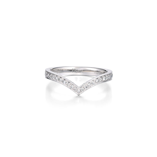 Face view Platinum Chevron Contour Pavé-set round Diamond Wedding Band | Matilda | Elora