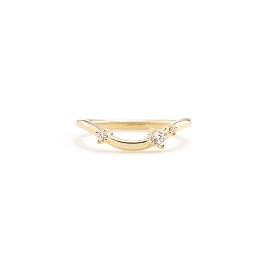 Front view of Maya curved Band round cut lab-grown diamond ring in 14K gold