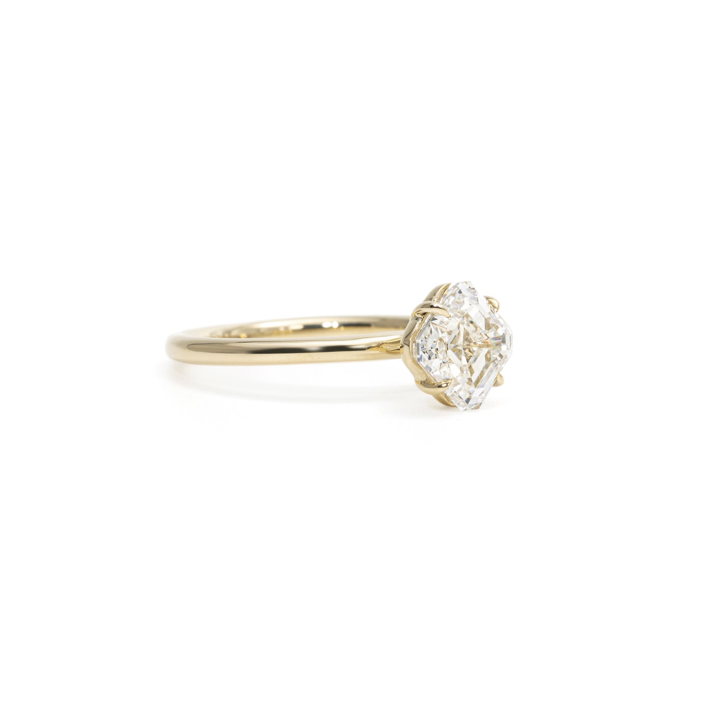 Side profile showing Bonni Asscher Cut Lab Grown Diamond with secure prong setting and tapered band