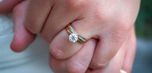 How to Estimate the Value of a Diamond Ring: A Comprehensive Guide