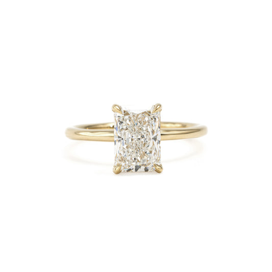 Giulia-Radiant Cut Lab Grown Diamond Ring