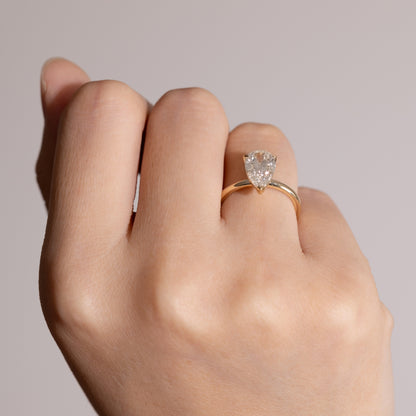 Giselle-Pear Cut Lab Grown Diamond Ring