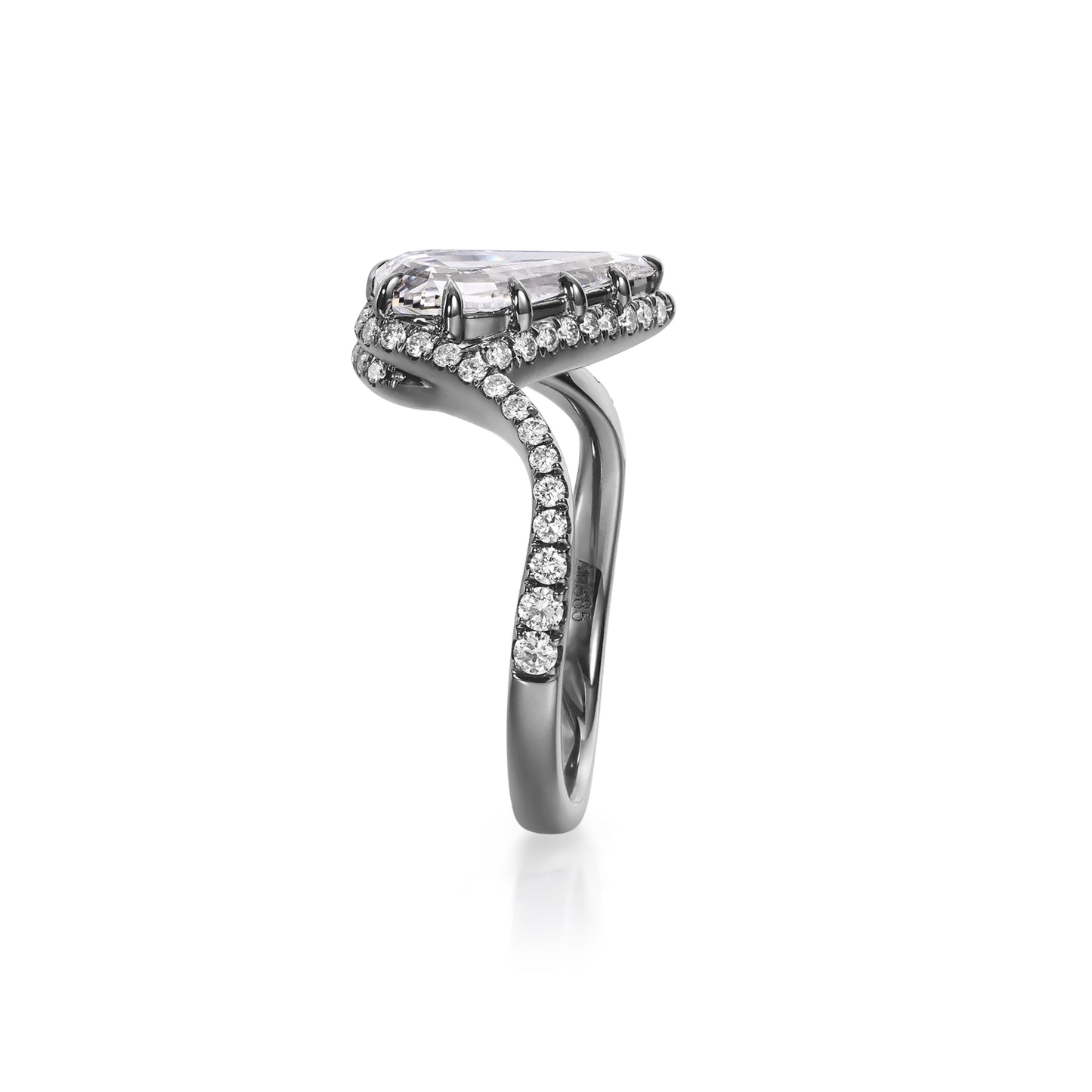 Essie-Pear Lab Grown Diamant Verlobungsring mit Treppenschliff