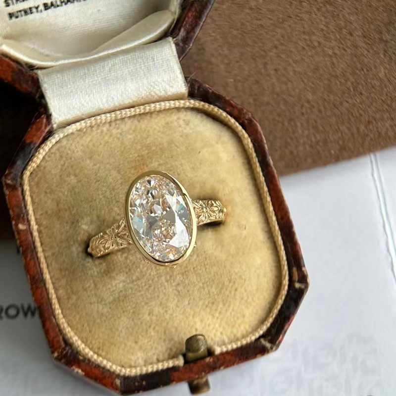 Smaragdgeschliffener Diamantring-Set