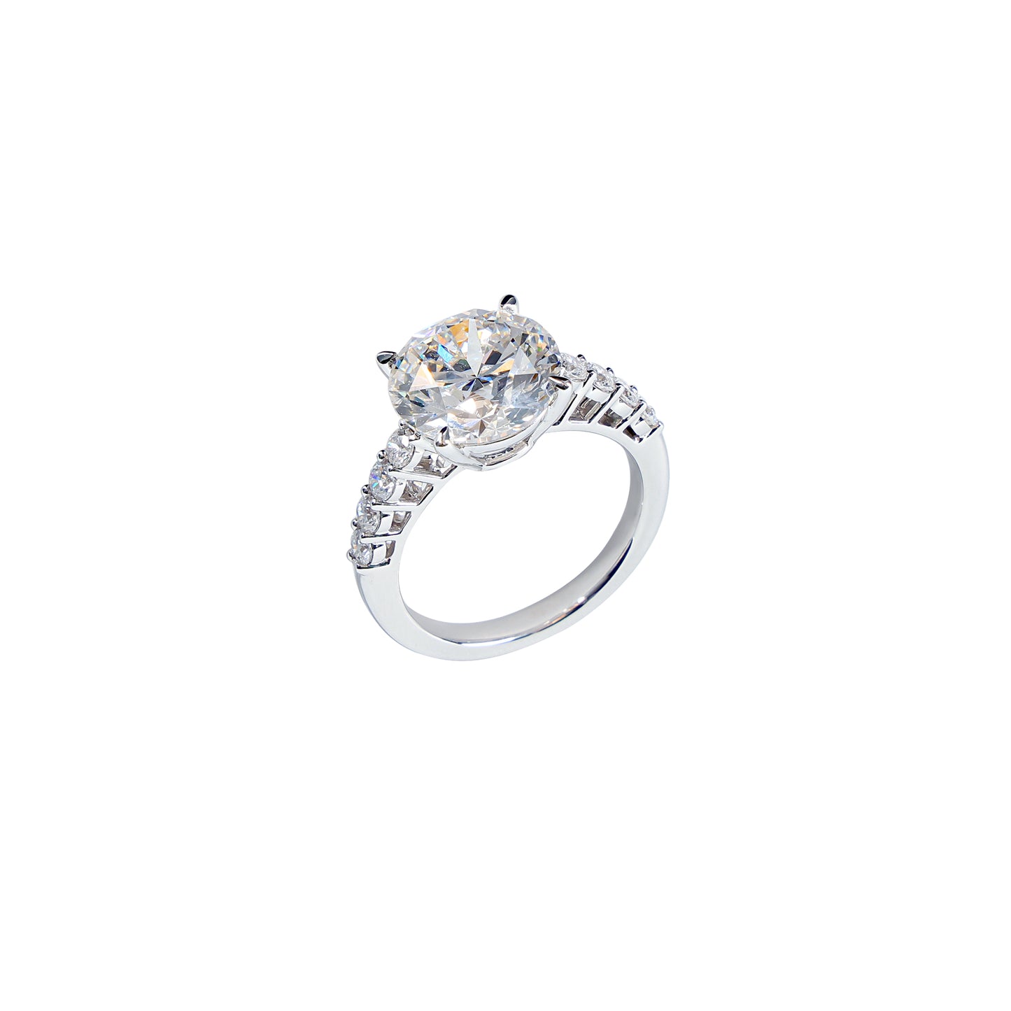 Ella - Round Cut Diamond Ring