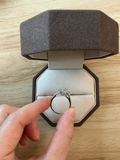 1ct Round Diamond Ring in Platinum