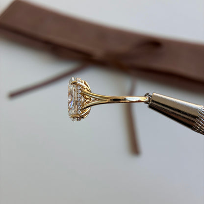 Eloise-5.18ct Oval Lab Grown Diamond Engagement Ring