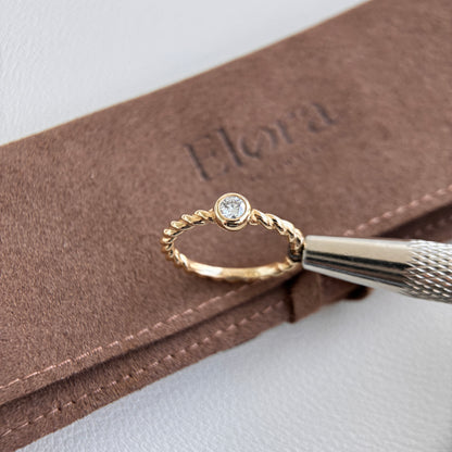 Alma-0.15ct Round Cut Lab Grown Diamond Ring