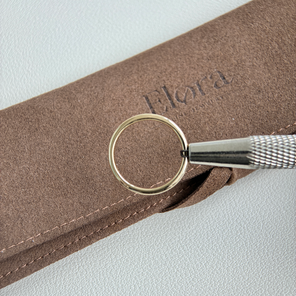 Ella – Eternity-Ehering aus Gelbgold