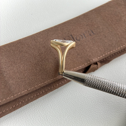 Celeste-Moval Cut Lab Grown Diamant Verlobungsring