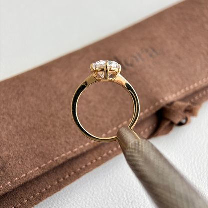 Esther-Verlobungsring mit 3,21 ct im Altschliff-Labor-Diamant