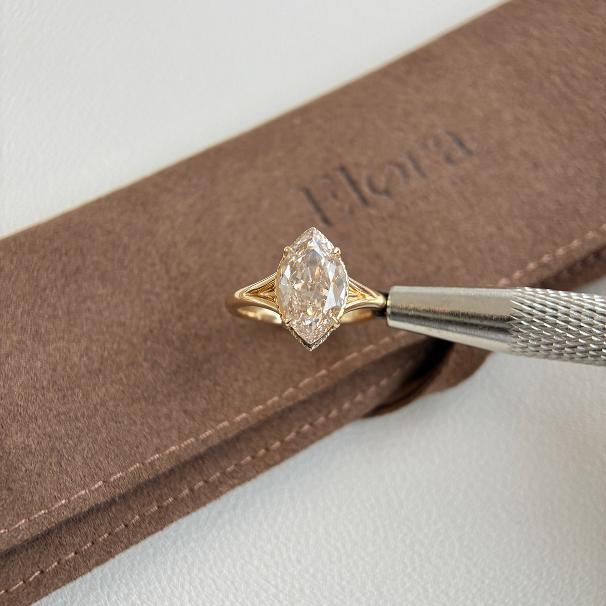 Seville-Champagne Altschliff Marquise Laborgezüchteter Diamantring
