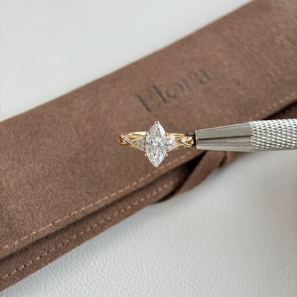 Lottie-Marquise Cut Lab Grown Diamant Pinky Ring