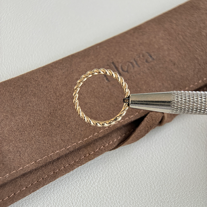 Alma-Twist Gelbgold Ehering