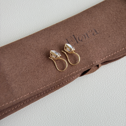 Tropfenohrringe mit Diamanten im Old Mine Cushion Cut