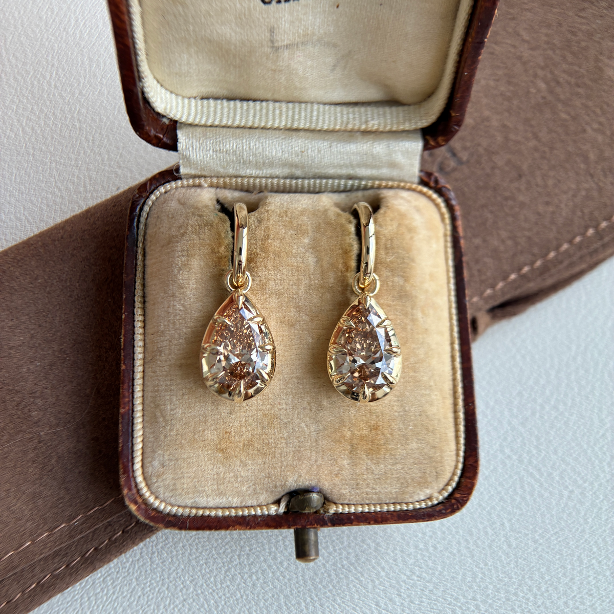 Champagner-Altschliff-Diamant-Ohrhänger