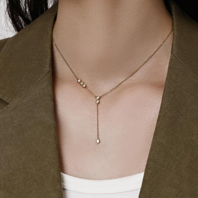Fave view Cascade bezel-set round Diamond Lariat Necklace in 14k/18k Yellow Gold | Celina | Elora
