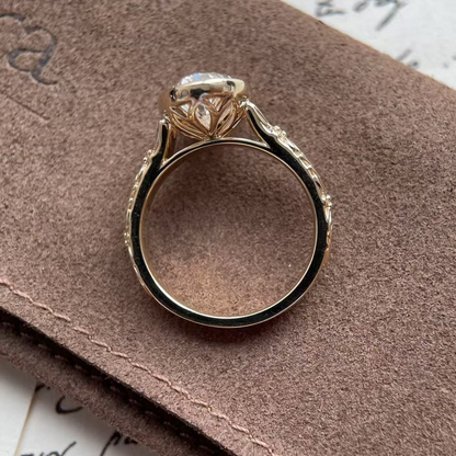 Farro-Champagner-Altschliff-Oval-Labor-Diamantring
