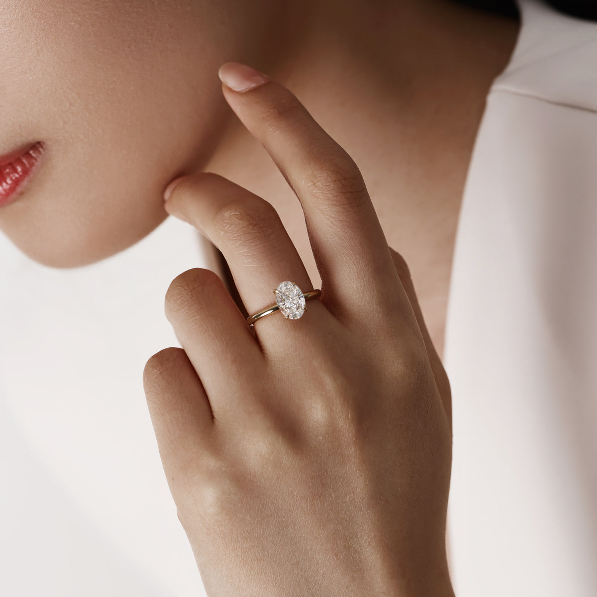 Oval Cut Lab Grown Diamond Solitaire Engagement Ring | Luna | Elora