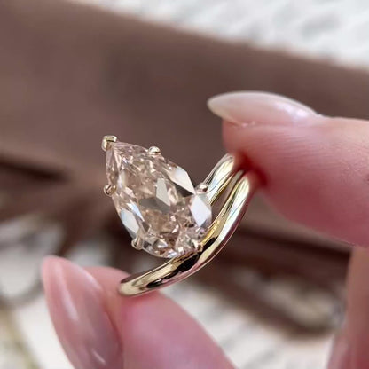 ELORA FINE JEWELRY Taya 4.04ct Champagne Old Mine Pear Lab Grown Diamond Ring