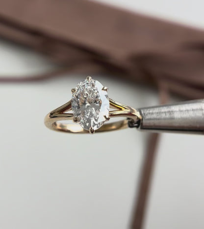 Luna-2.05ct Oval Cut Lab Grown Diamond Ring