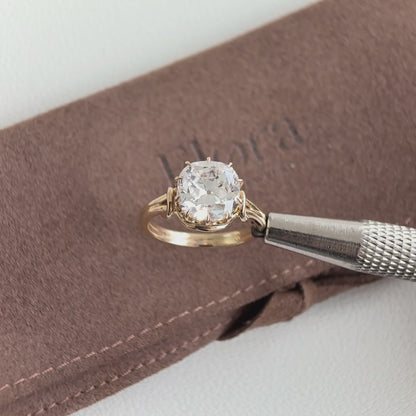 Lea-3.16ct Old Mine Cushion Cut Lab Grown Diamond Ring